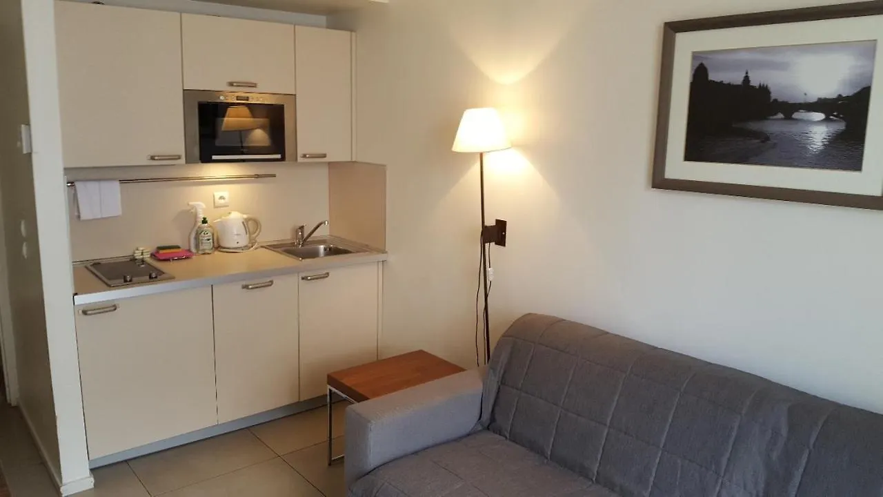 Inter-Residences Aupres Multiresidence De L'Elysee Paris