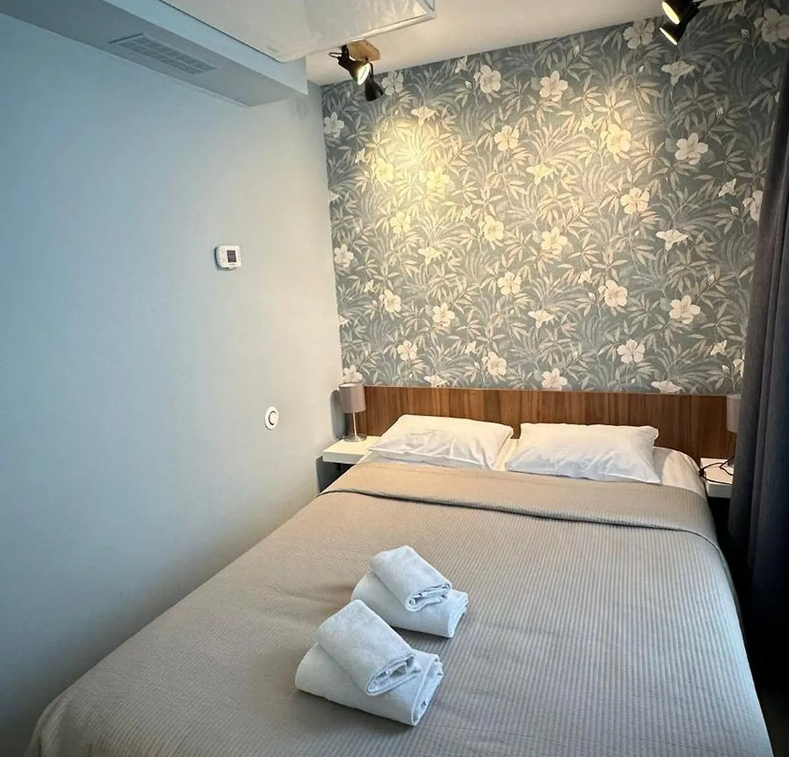 Inter-Residences Aupres Multiresidence De L'Elysee Paris Aparthotel